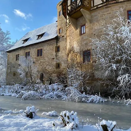 Holiday home Urlaub Im Wasserschloss Irmelshausen *