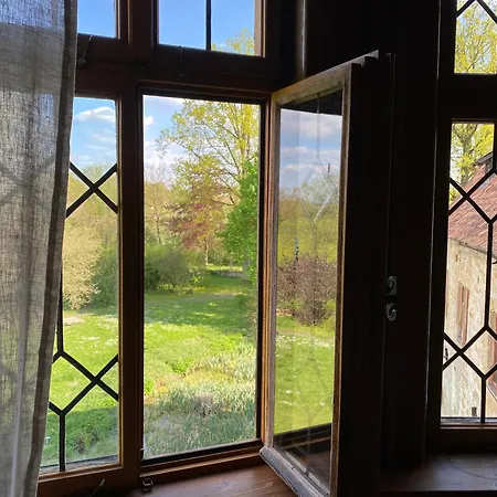 Urlaub Im Wasserschloss Irmelshausen * Hochheim
