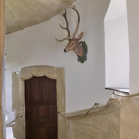 Holiday home Urlaub Im Wasserschloss Irmelshausen Hochheim